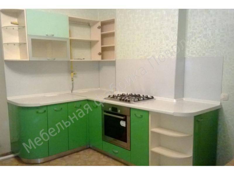 угловая кухня в Кургане