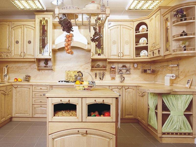 кухонный гарнитур ясень цвет ваниль-патина желтая в Кургане