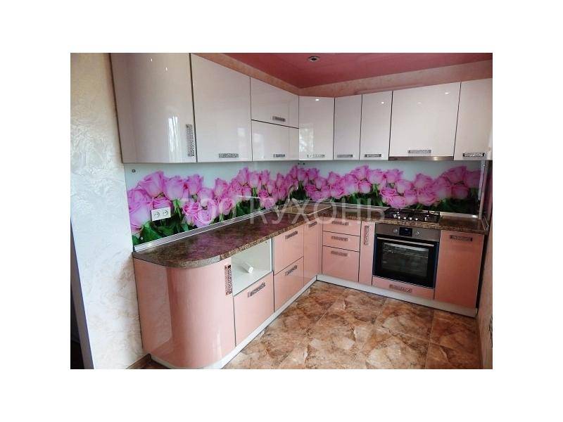 угловая кухня в Кургане