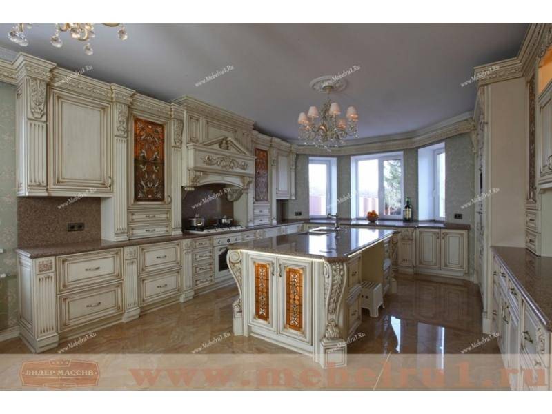 кухня барокко из массива дуба в Кургане