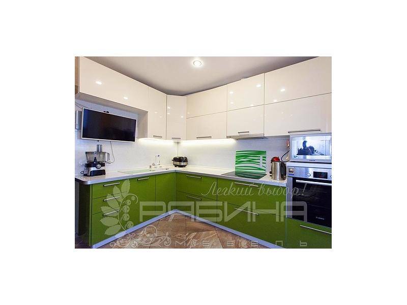 зелено-белая угловая кухня севилья в Кургане