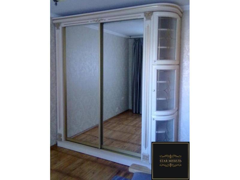шкаф-купе с угловыми полками в Кургане