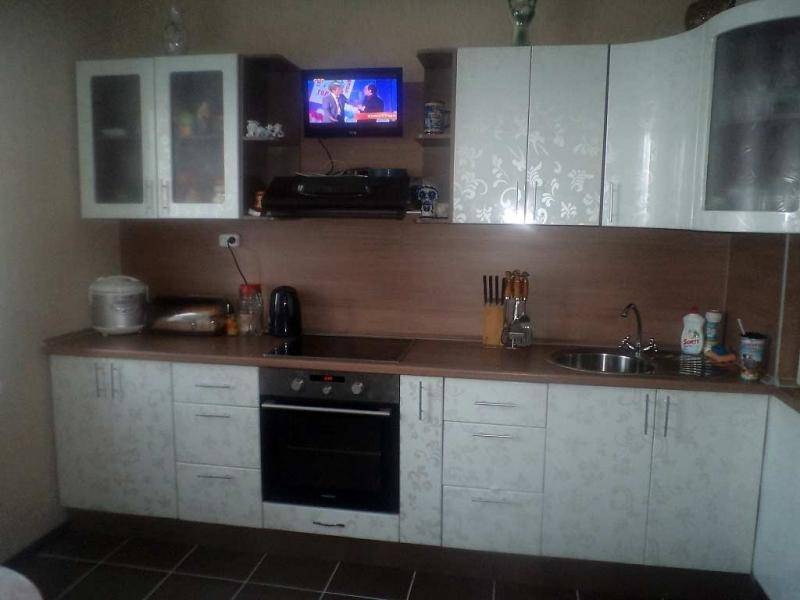 кухня светлая прямая в Кургане