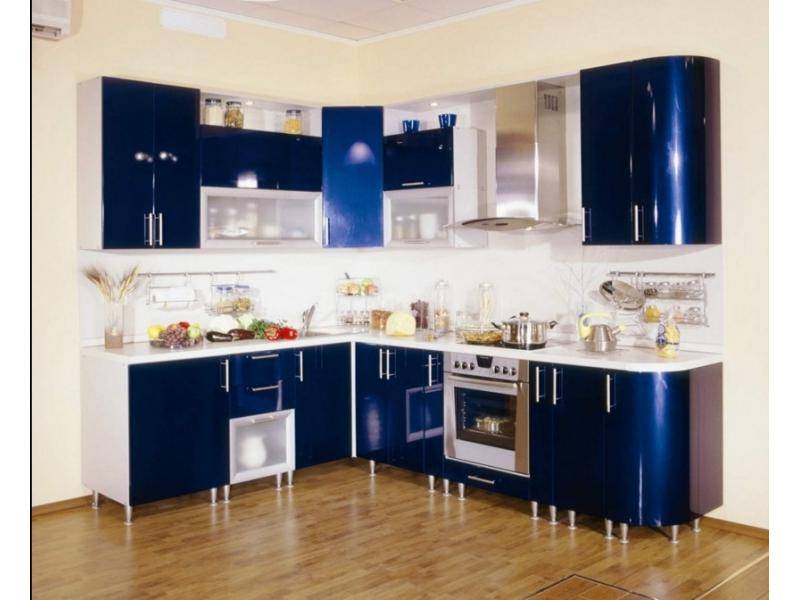 глянцевая угловая кухня в Кургане