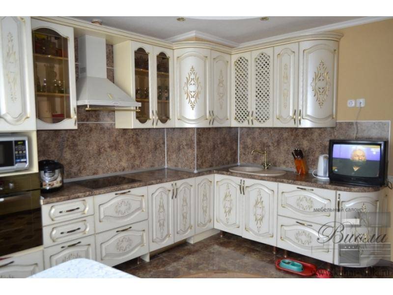 угловая кухня в Кургане