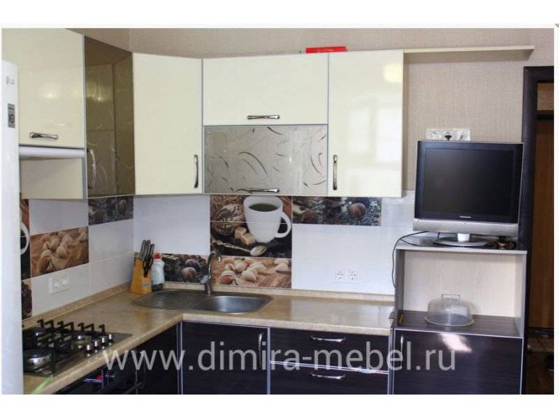угловая кухня пластик в Кургане