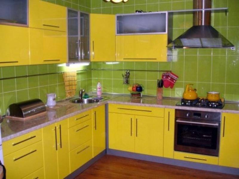 кухонный гарнитур угловой в Кургане