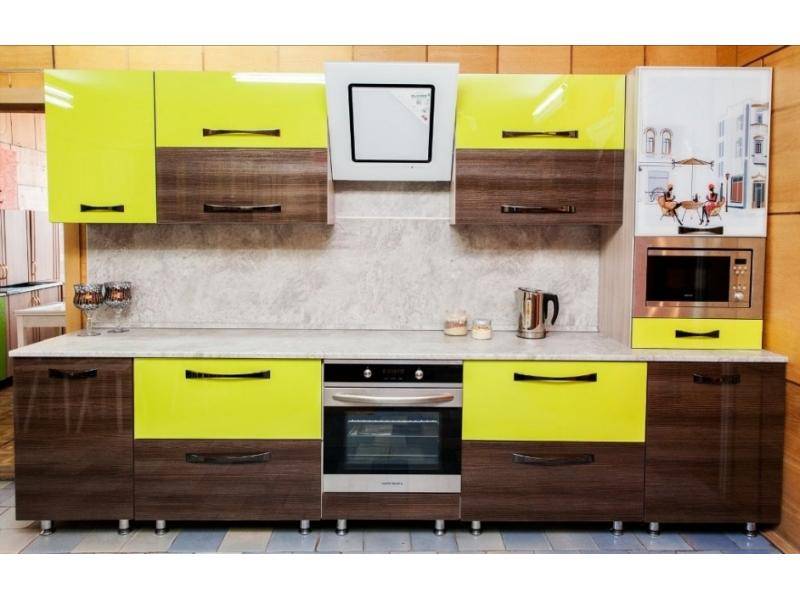кухня алвик с фасадами из пластика в Кургане