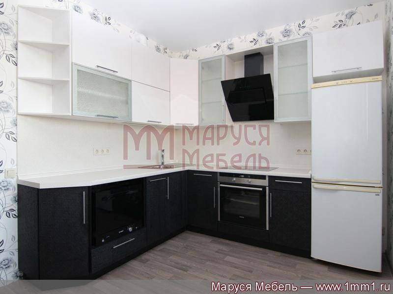 кухня угловая пластик в Кургане