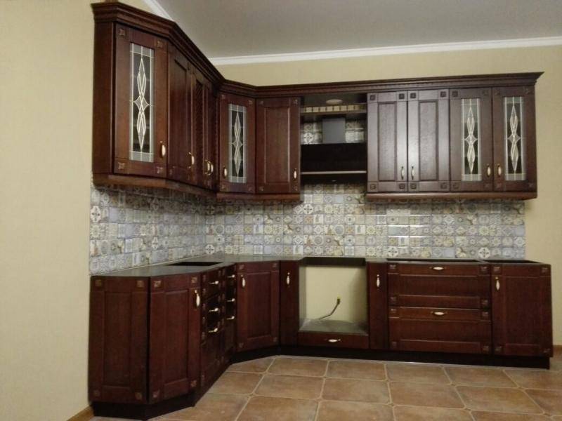 угловая кухня в Кургане