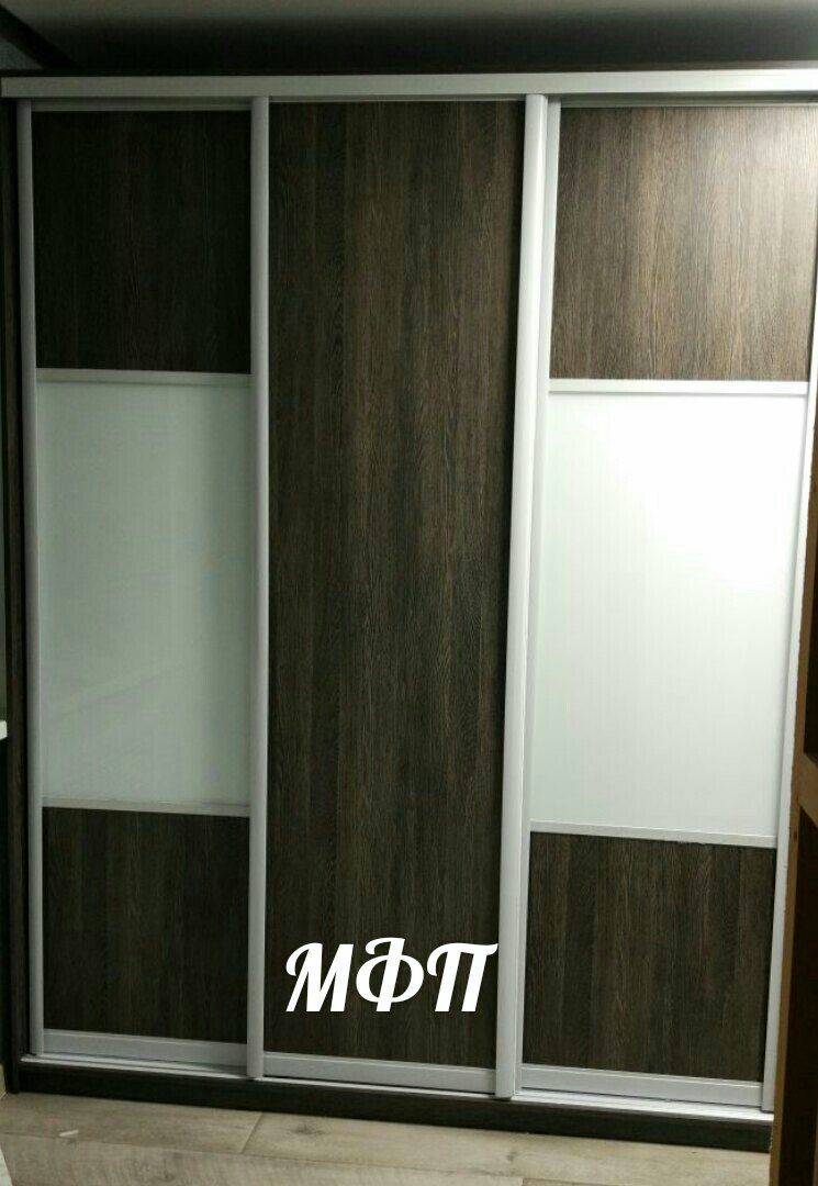 корпусный шкаф-купе со стеклом лакобель в Кургане