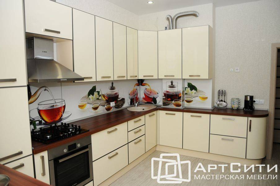 угловая кухня в Кургане