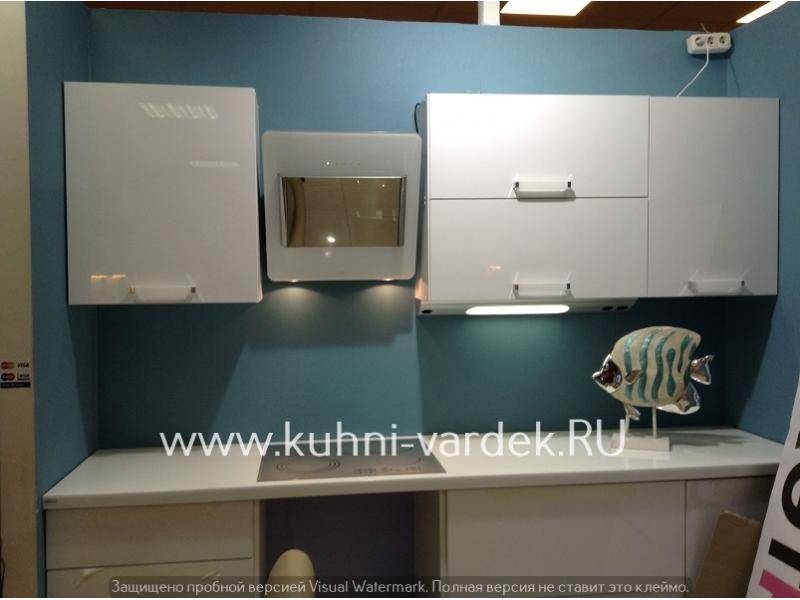 белоснежный кухонный гарнитур айфон в Кургане