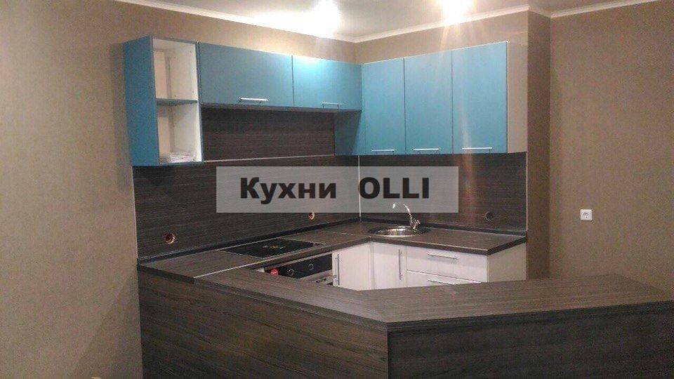 современная угловая кухня в Кургане