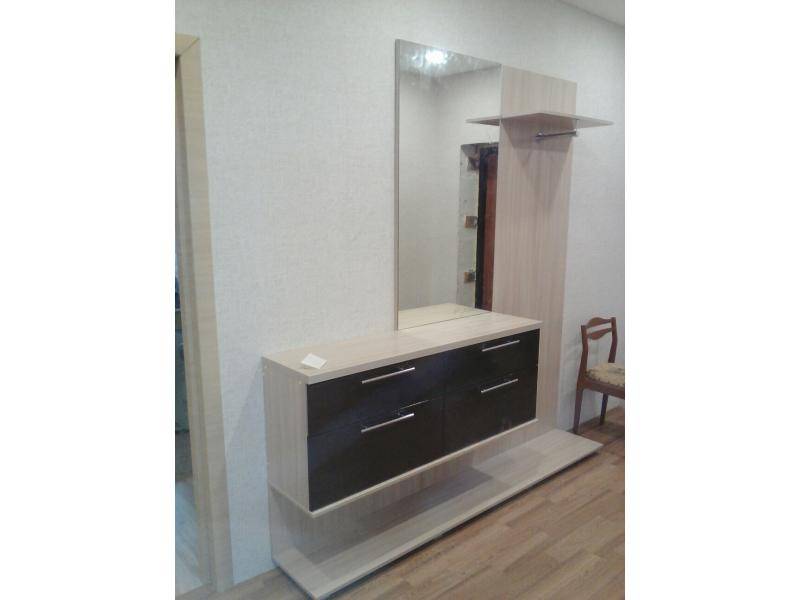 мини прихожая в Кургане