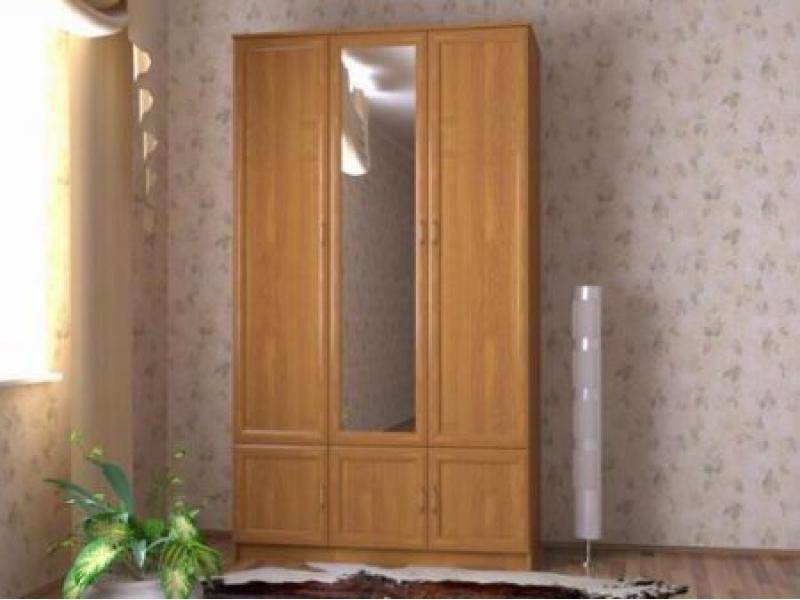 шкаф трехстворчатый в Кургане