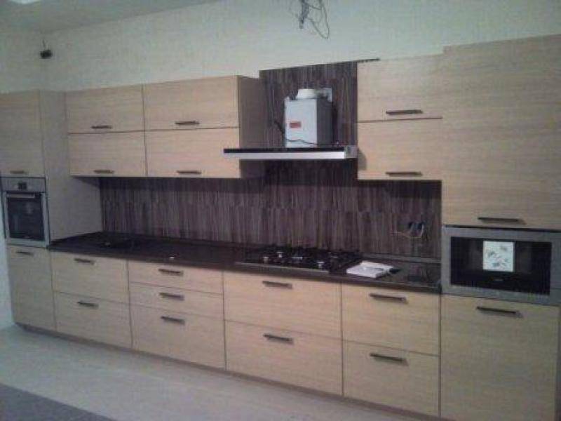кухонный гарнитур прямой в Кургане