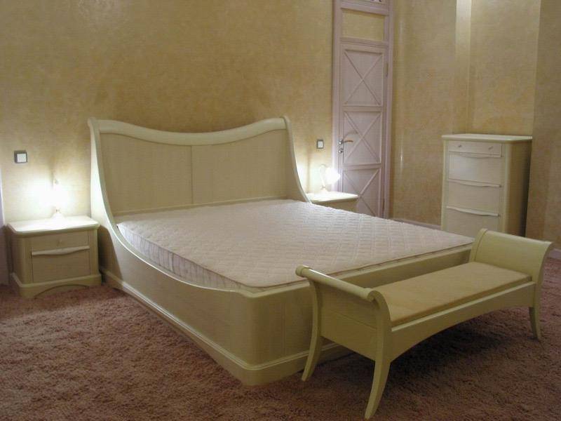 кровать в Кургане