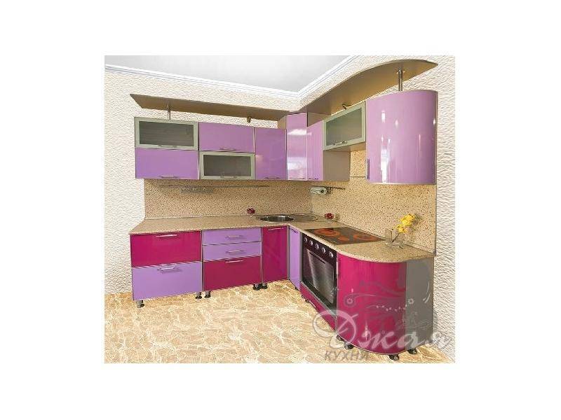 яркий кухонный гарнитур в Кургане