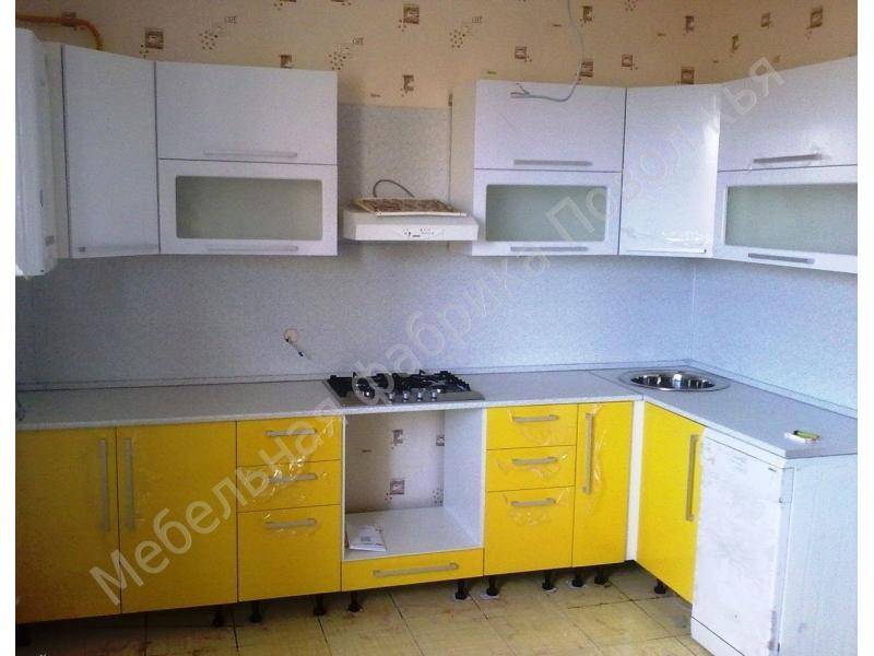 угловая кухня в Кургане
