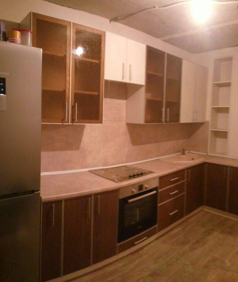 угловая кухня в Кургане