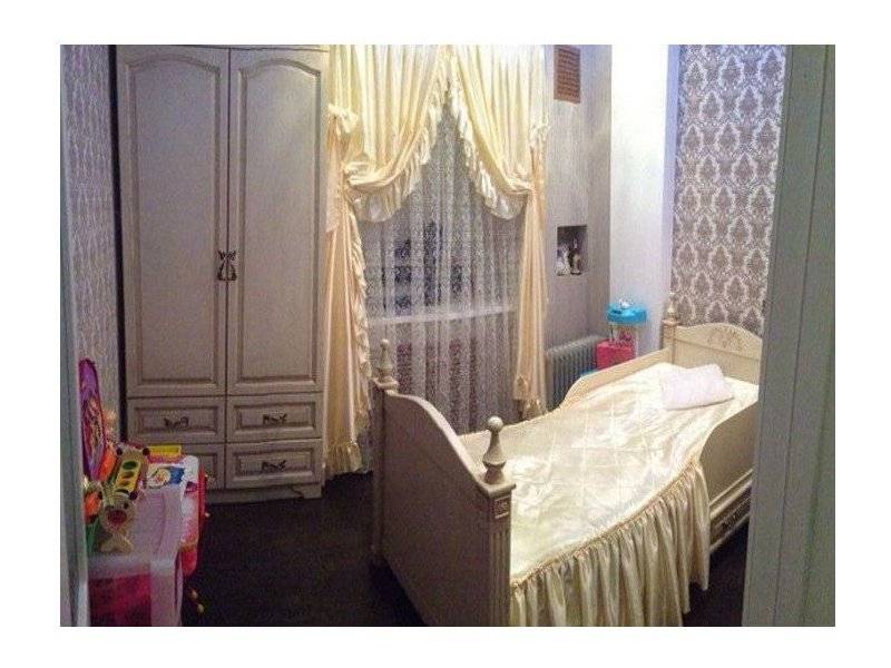 детская мебель из массива дуба в Кургане