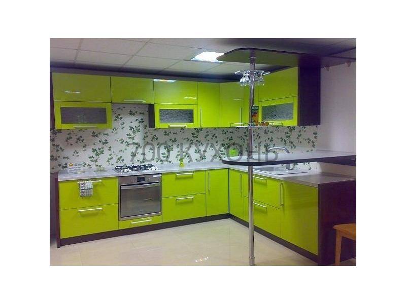 кухонный гарнитур с барной стойкой в Кургане