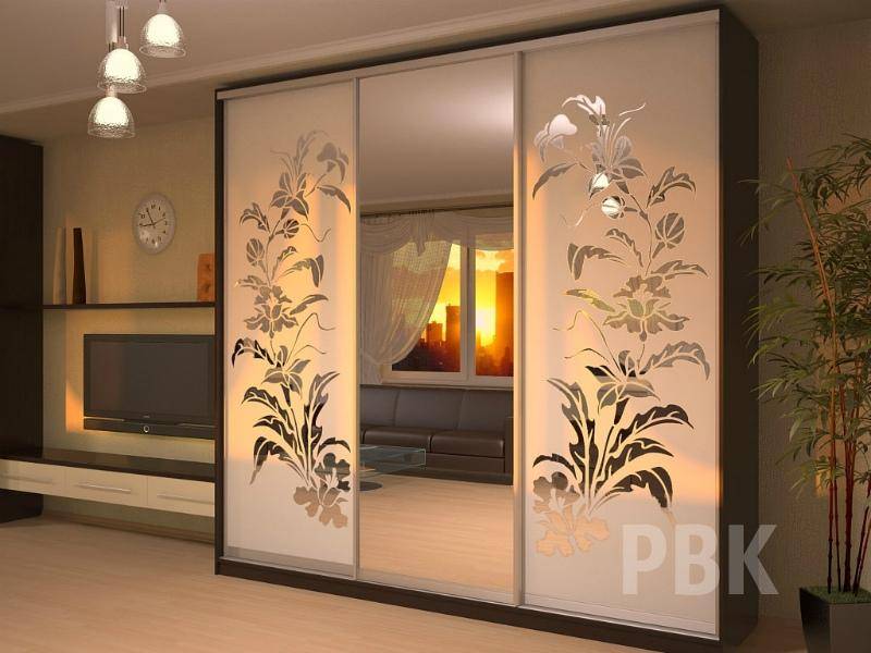 шкаф с пескоструйным фасадом фантазия в Кургане