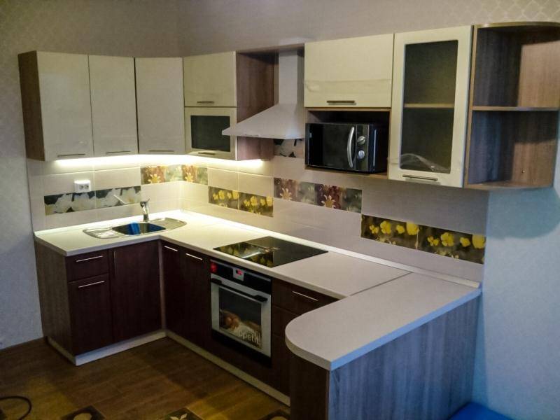 угловая кухня в Кургане