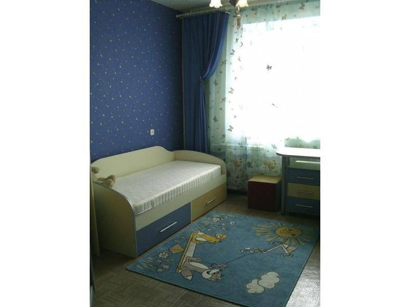детская кровать в Кургане