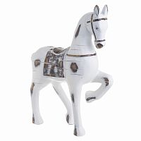 лошадь white horse в Кургане