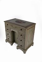 стол mini pedestal desk зеленый с рисунком в Кургане